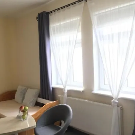 Pension A Restaurace Filip II Guest house *