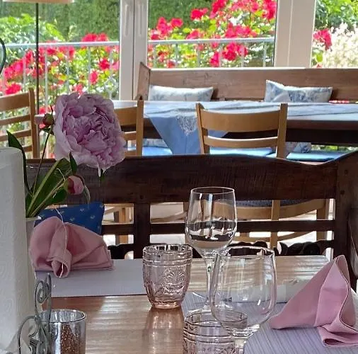 A Restaurace Filip Ii 3* Mariańskie Łaźnie