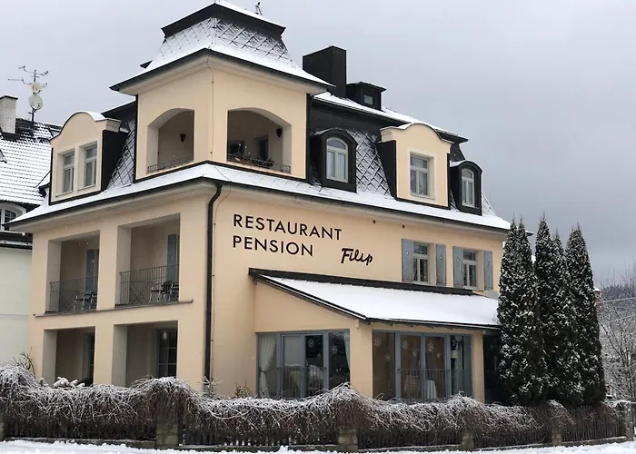 Pensjonat A Restaurace Filip Ii Mariańskie Łaźnie